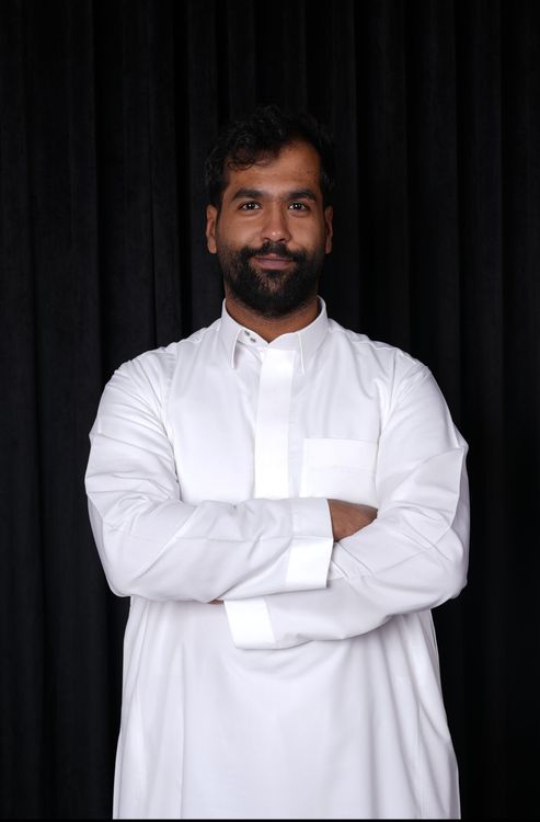 اسود 